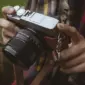 Understand the Factors that Impact the Price Before You Sell Old Cameras Online