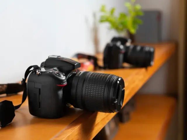 ซื้อและขายกล้องมือสองกับร้านขายกล้องมือสองที่เชื่อถือได้เท่านั้น